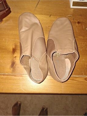 Baton/dance shoes